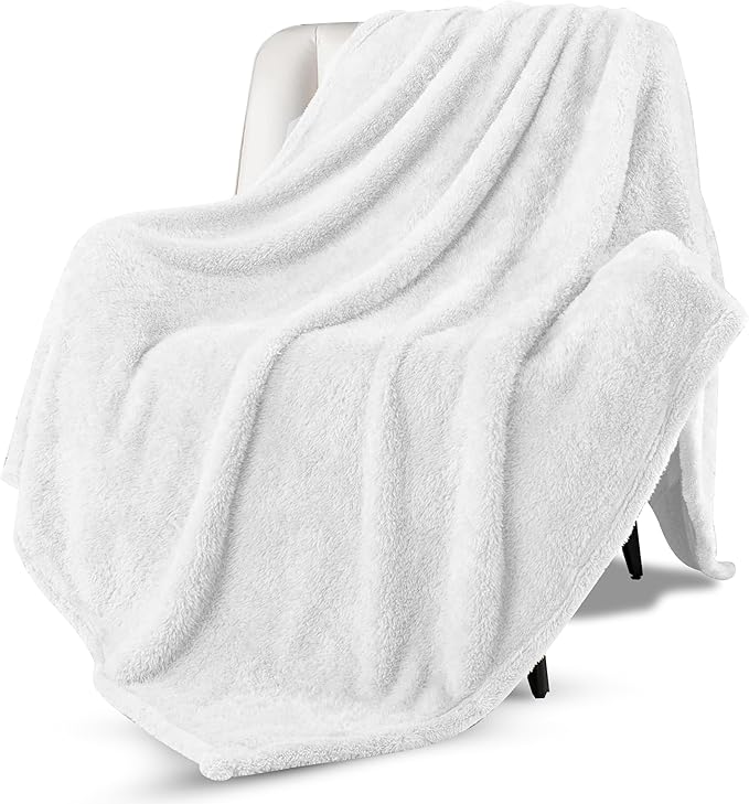 Wholesale Blanket UAE | Yanek Ultra-Soft Double Micro Fleece Flannel Blanket