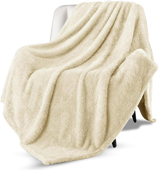 Wholesale Blanket UAE | Yanek Ultra-Soft Double Micro Fleece Flannel Blanket