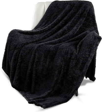 Wholesale Blanket UAE | Yanek Ultra-Soft Double Micro Fleece Flannel Blanket